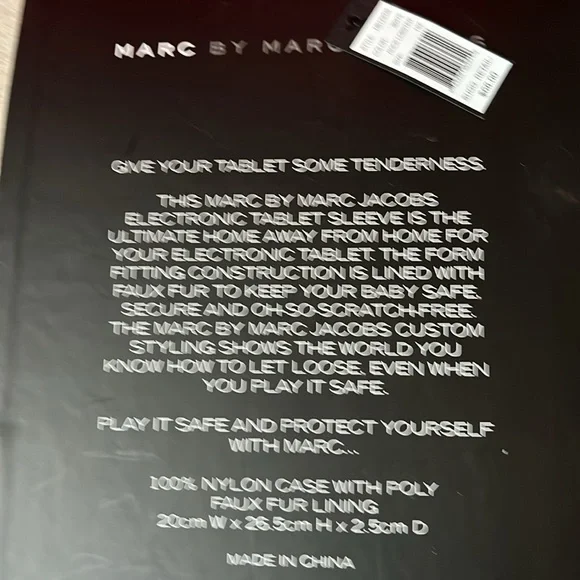 NWT MARC by MARC JACOBS  nylon tote and tablet bundle. SALE 💲💲💲 - Picture 10 of 11